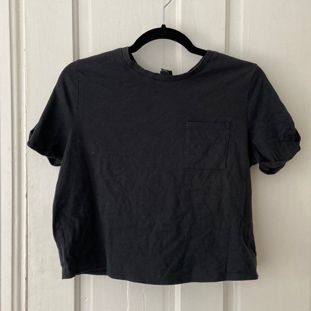 Basic Tee with Pocket